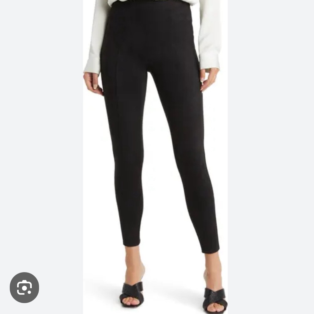 Spanx Faux Suede Leggings Size Small!